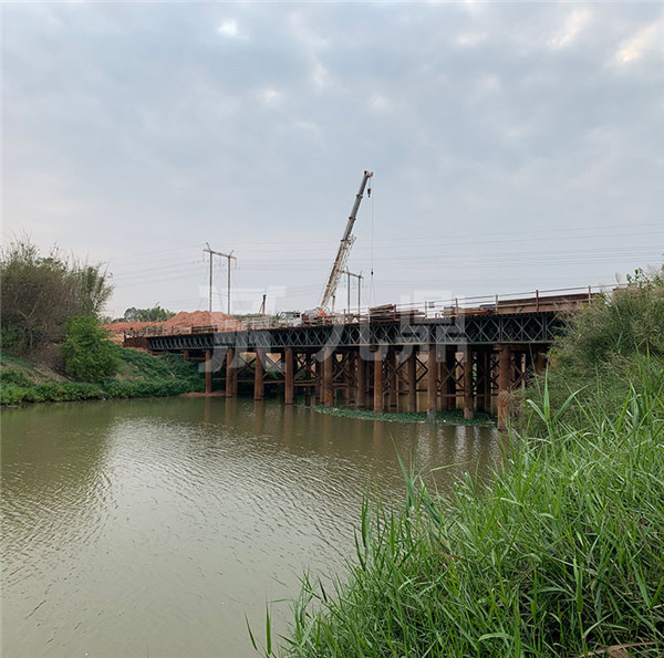 貝雷橋連接時的注意事項(xiàng)